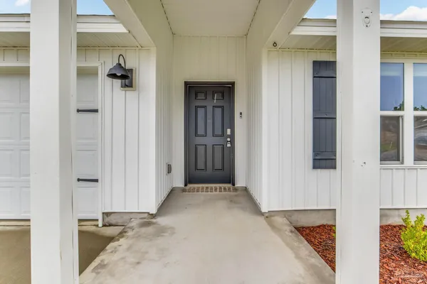 $1,950 | 4423 White Cedar Court, Pace, FL 32571