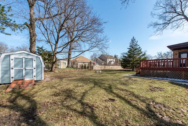 $344,000 | 33771 North 2nd Street, Grayslake, IL 60030