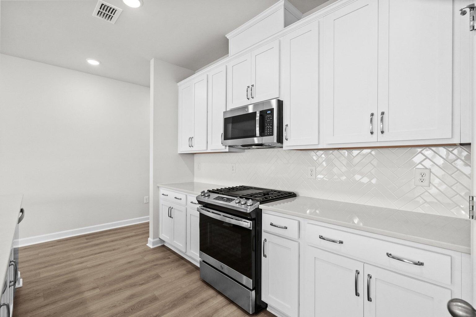 2066 Lavender Bloom Road Ravenel, SC 29470 - Photo 4 of 23