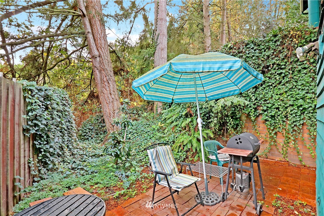4404 Terrace Drive, Unit 3 Everett, WA 98203 - Photo 18 of 18 a lawn chairs sitting in a backyard