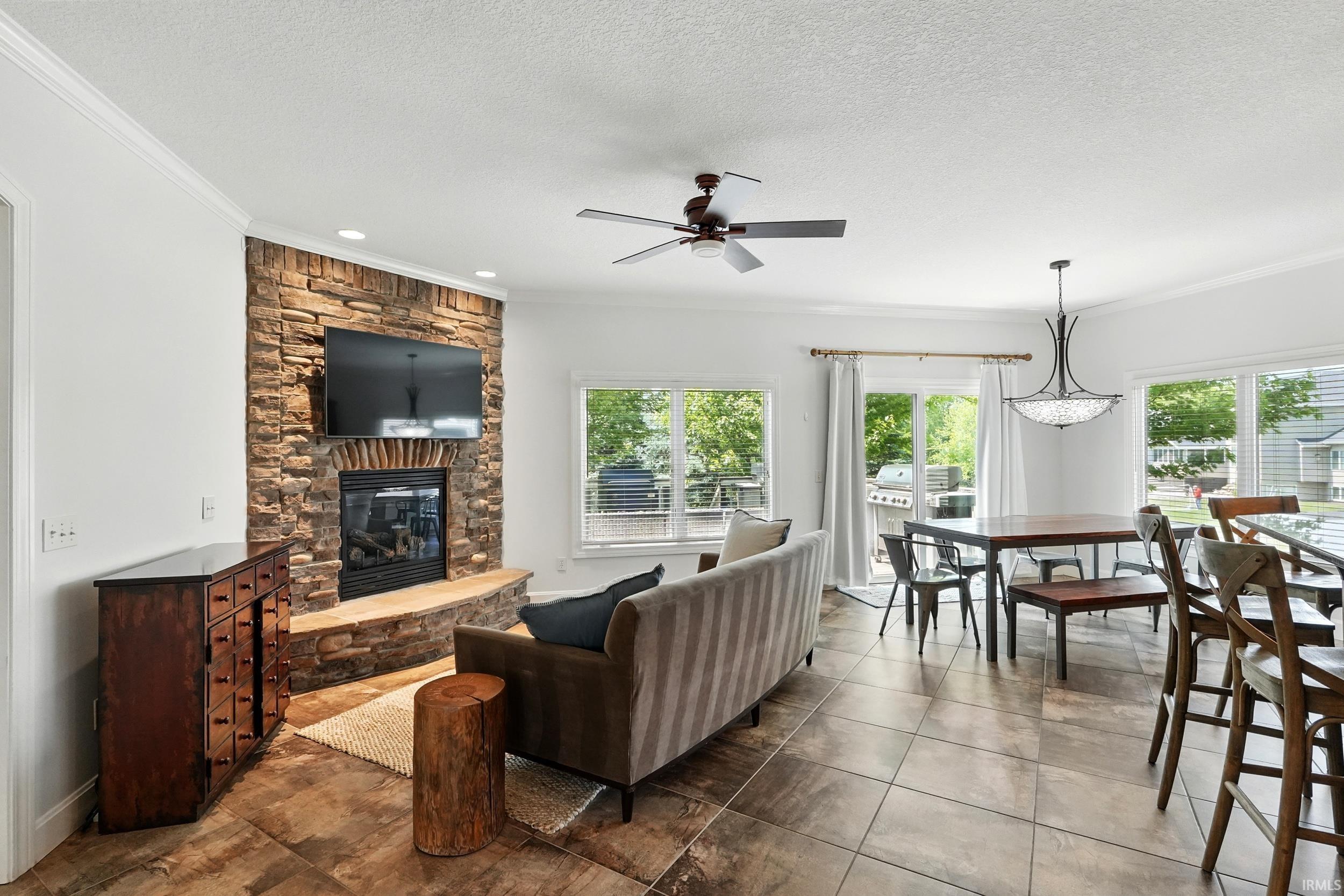 16265 Gemma Pass Huntertown, IN 46748 - Photo 11 of 36