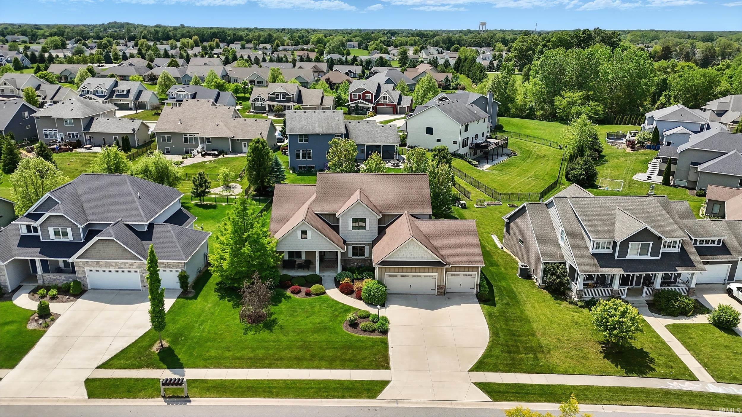 16265 Gemma Pass Huntertown, IN 46748 - Photo 2 of 36