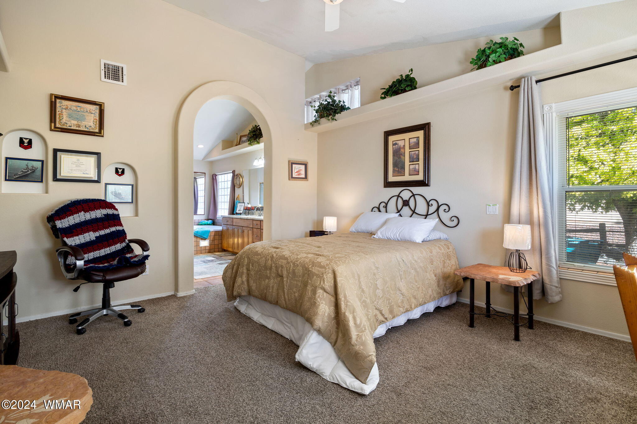 2295 Ridge Road Snowflake, AZ 85937 - Photo 14 of 41 Master Suite