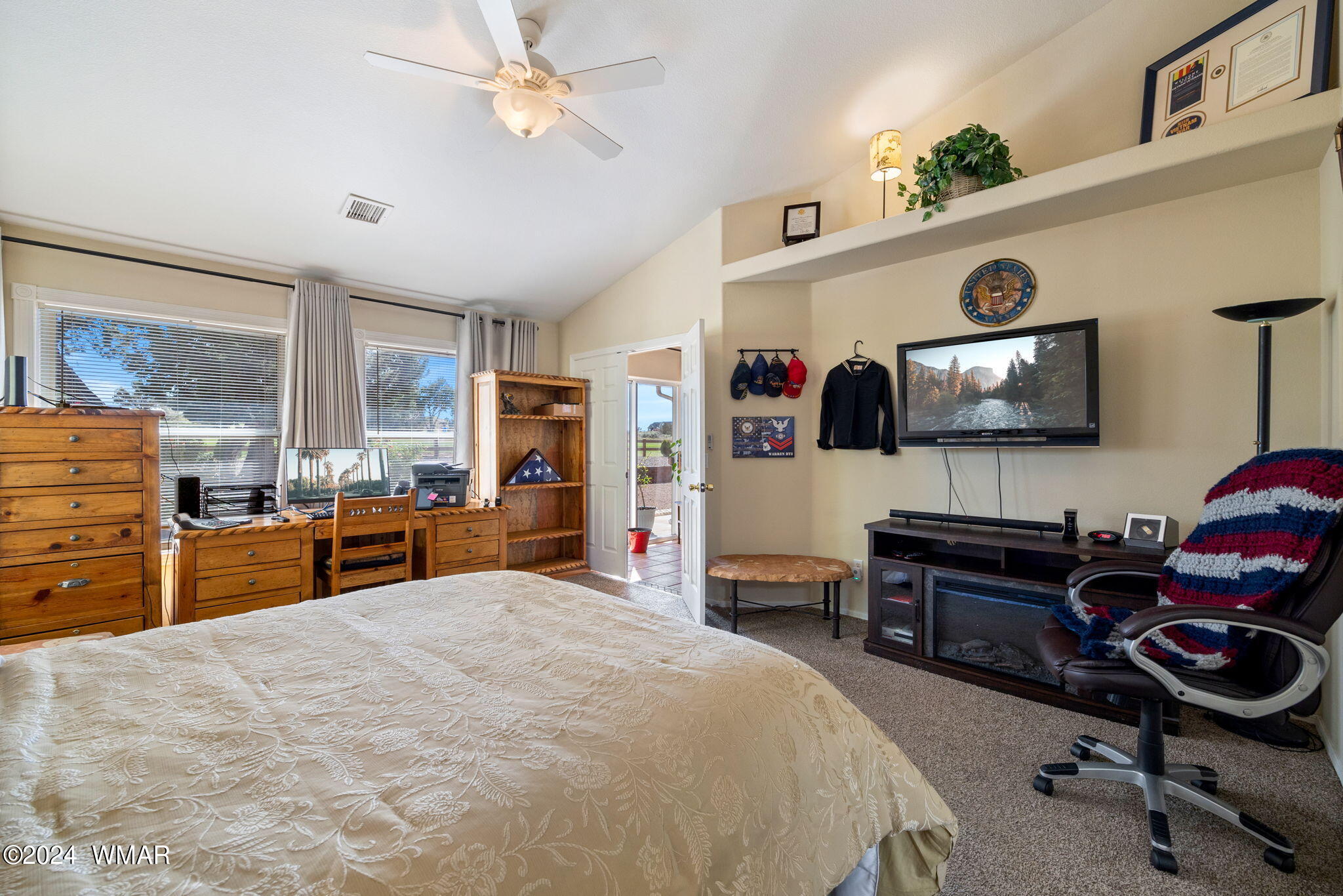 2295 Ridge Road Snowflake, AZ 85937 - Photo 15 of 41 Master Suite