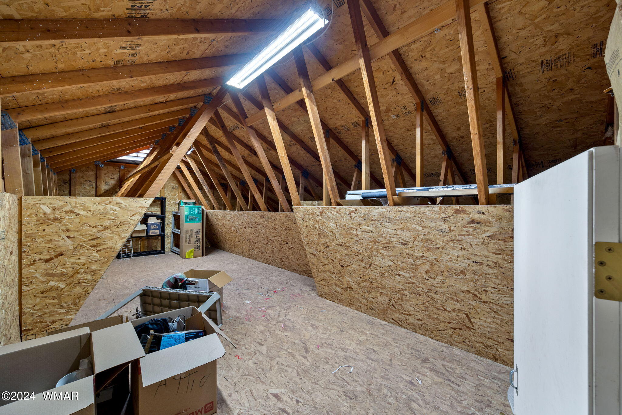 2295 Ridge Road Snowflake, AZ 85937 - Photo 29 of 41 Over garage storage area