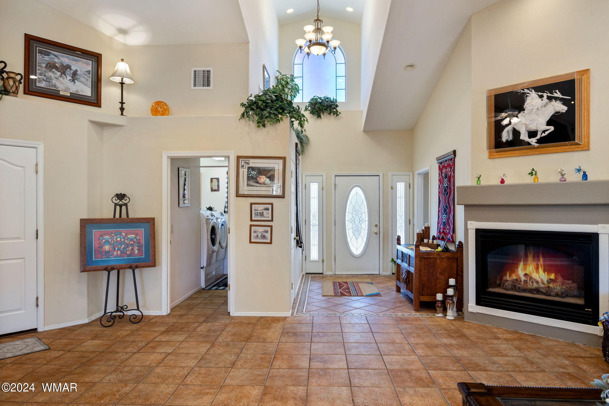 2295 Ridge Road Snowflake, AZ 85937 - Photo 6 of 41 Foyer area