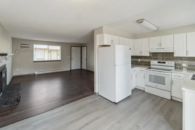 $389,900 | 1825 East Glass Avenue, Spokane, WA 99207