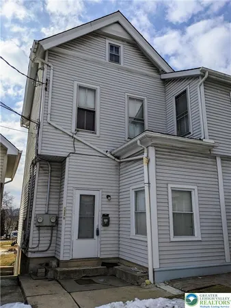 $1,100 | 132 East 21st Street, Unit B, Northampton, PA 18067