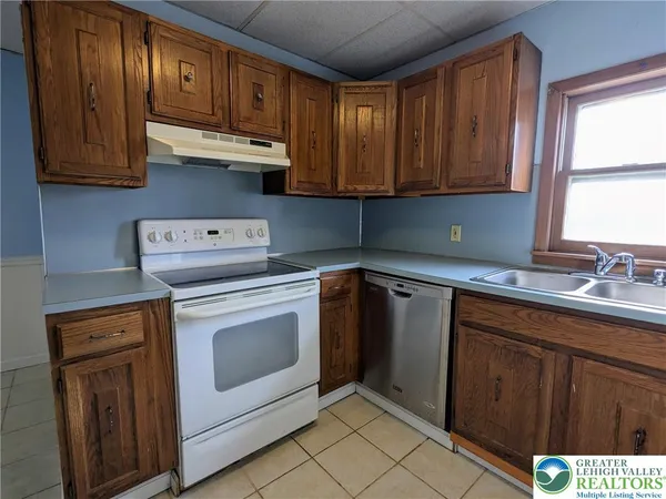 $1,100 | 132 East 21st Street, Unit B, Northampton, PA 18067