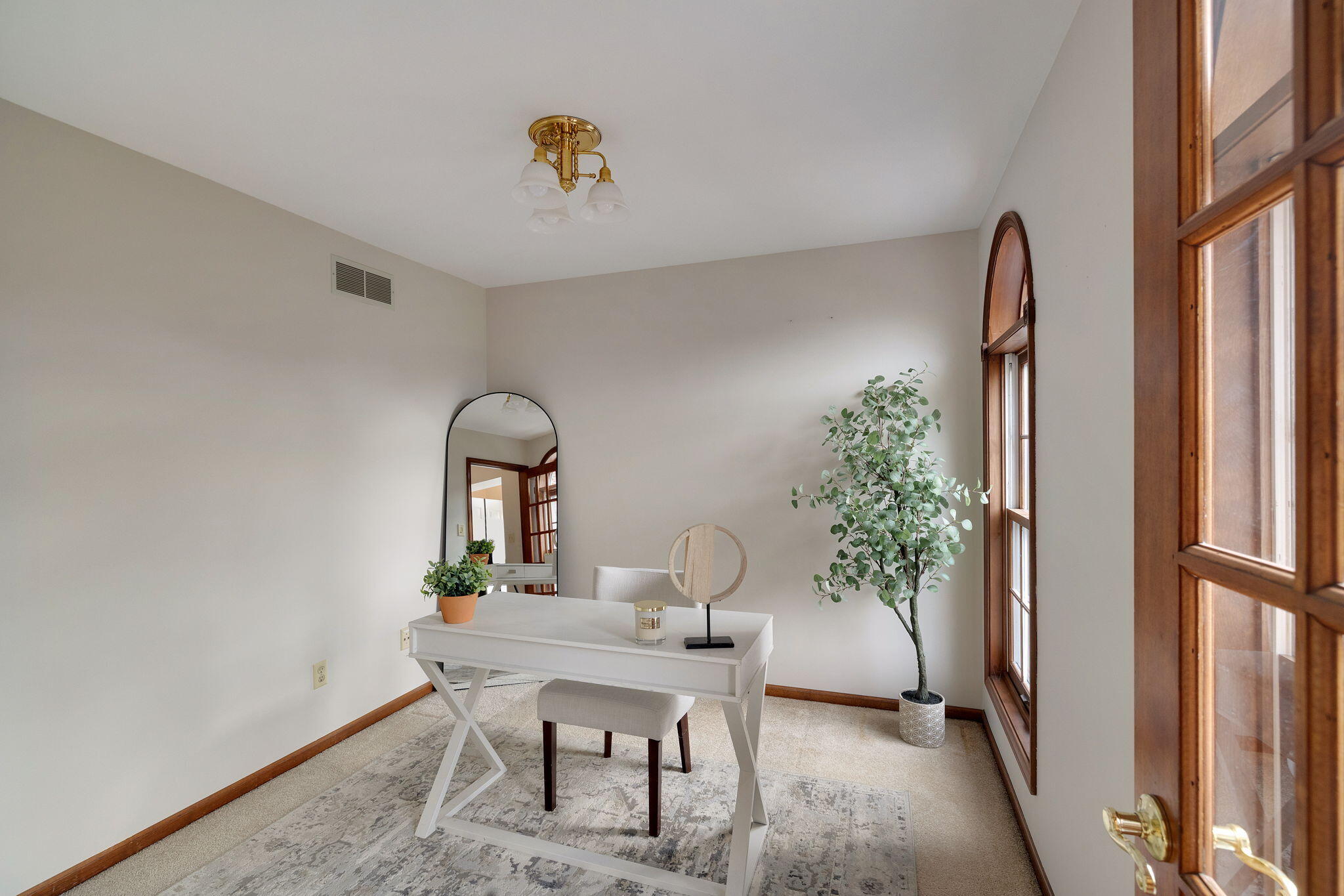 13189 Fillmore Street Crown Point, IN 46307 - Photo 17 of 40 2048x1365