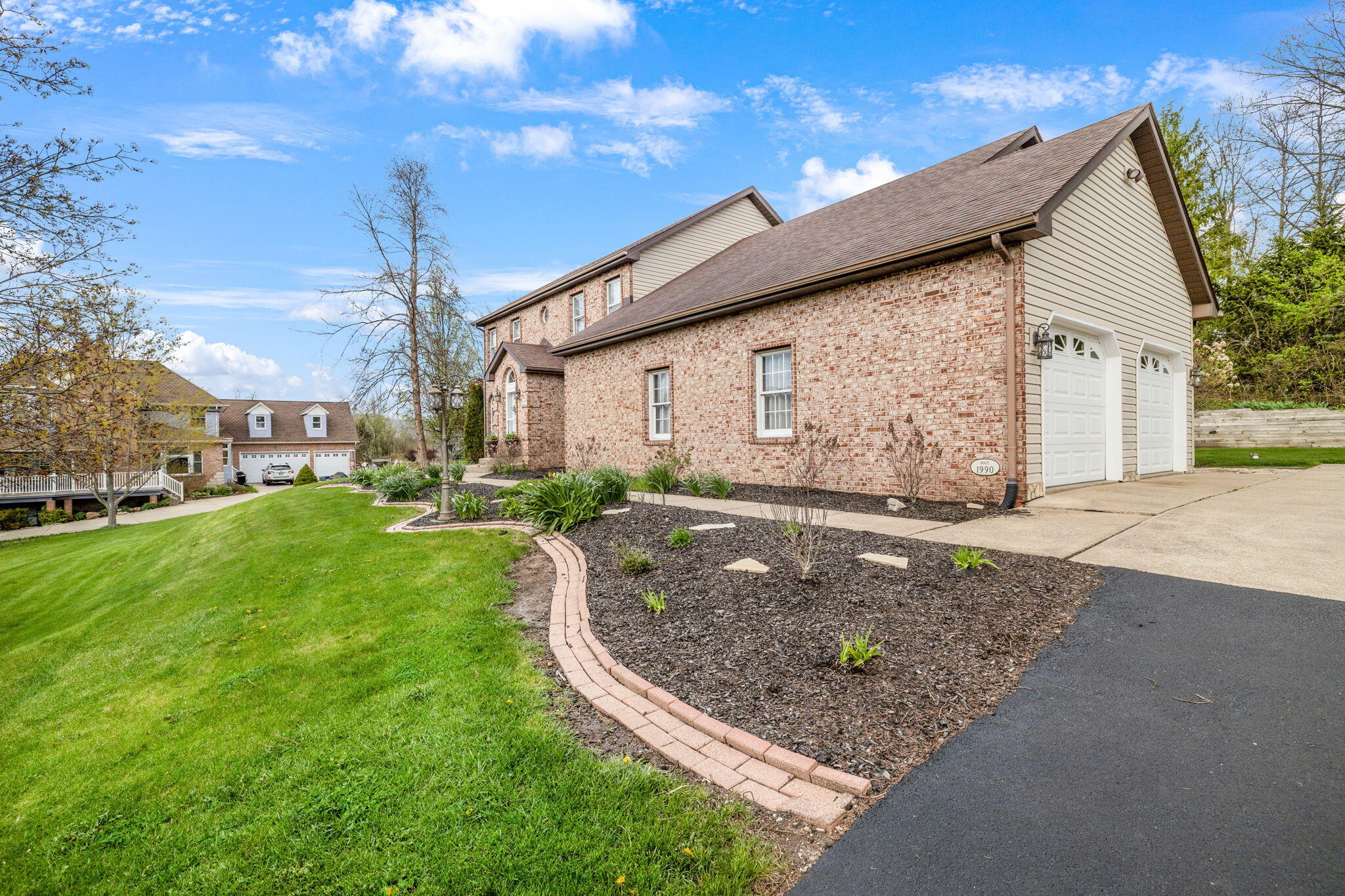 13189 Fillmore Street Crown Point, IN 46307 - Photo 3 of 40 2048x1365