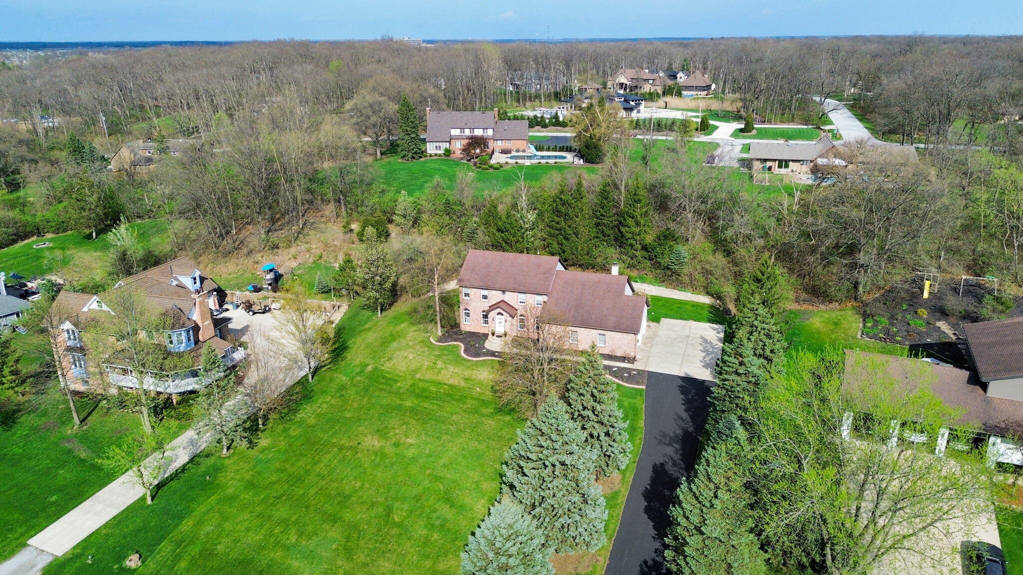 13189 Fillmore Street Crown Point, IN 46307 - Photo 37 of 40 2048x1152