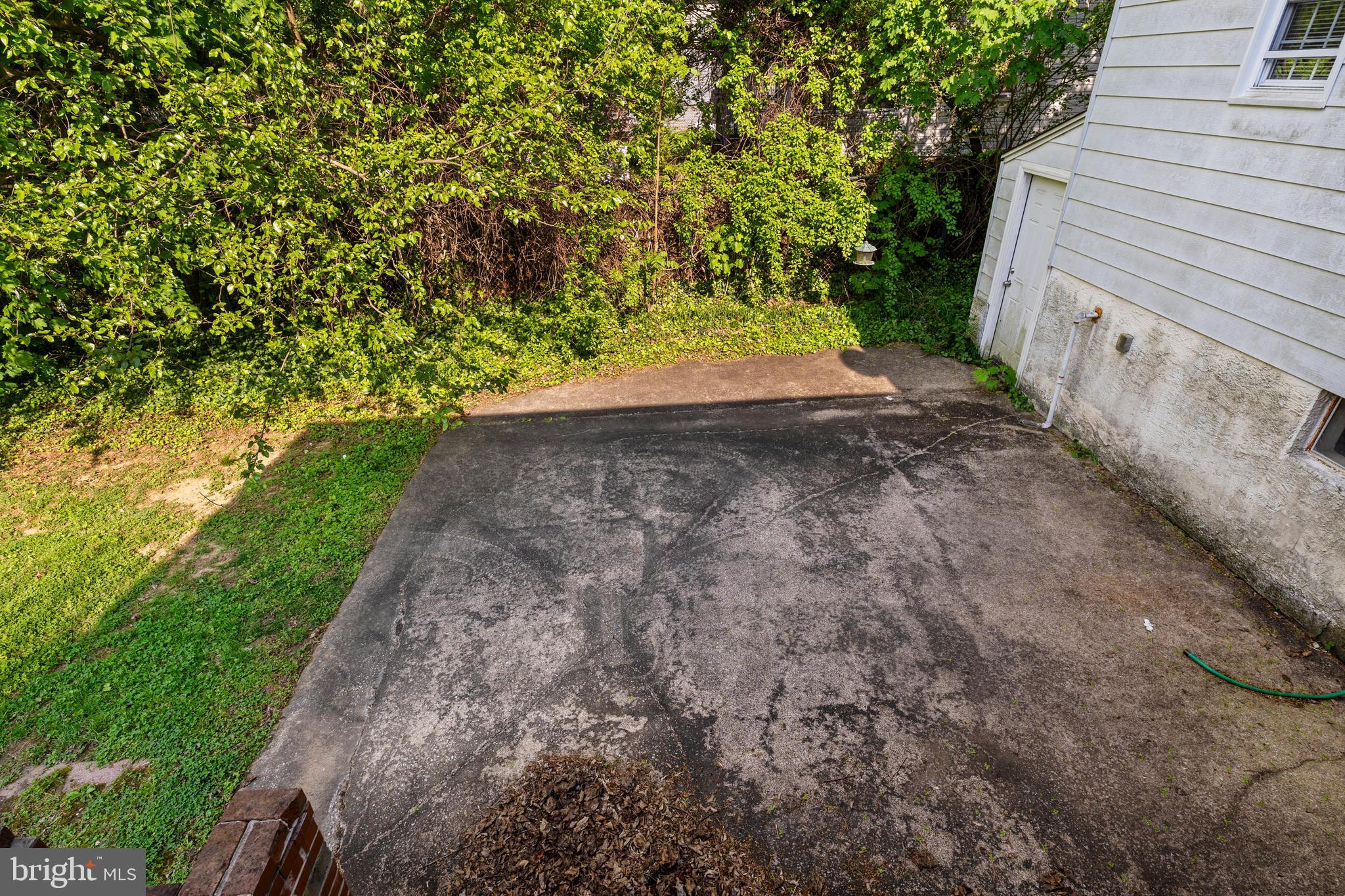 6 Cinder Road Lutherville-Timonium, MD 21093 - Photo 27 of 41 a view of outdoor space and yard