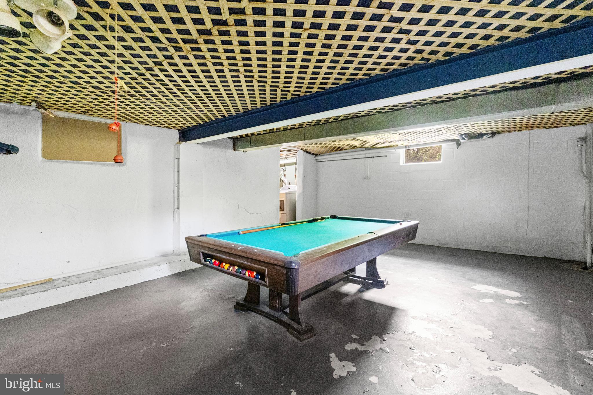 6 Cinder Road Lutherville-Timonium, MD 21093 - Photo 34 of 41 a room with pool table