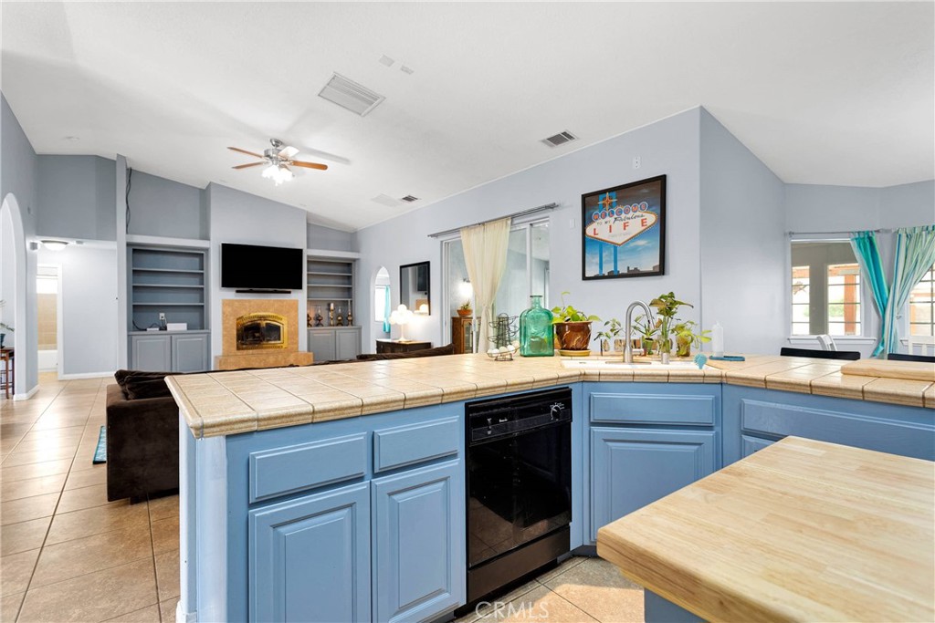 1679 Desert Front Road Wrightwood, CA 92397 - Photo 20 of 61