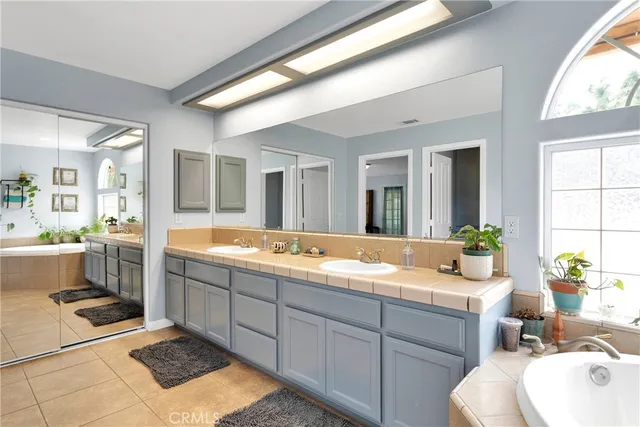 $629,000 | 1679 Desert Front Road, Wrightwood, CA 92397