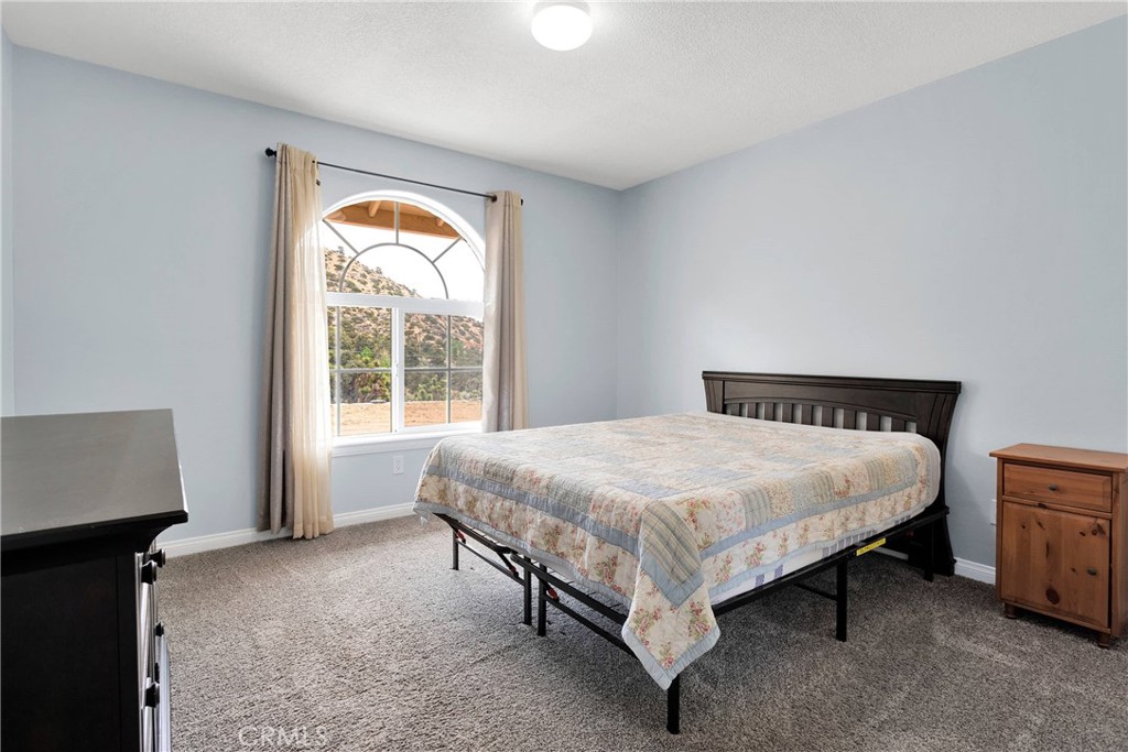 1679 Desert Front Road Wrightwood, CA 92397 - Photo 34 of 61