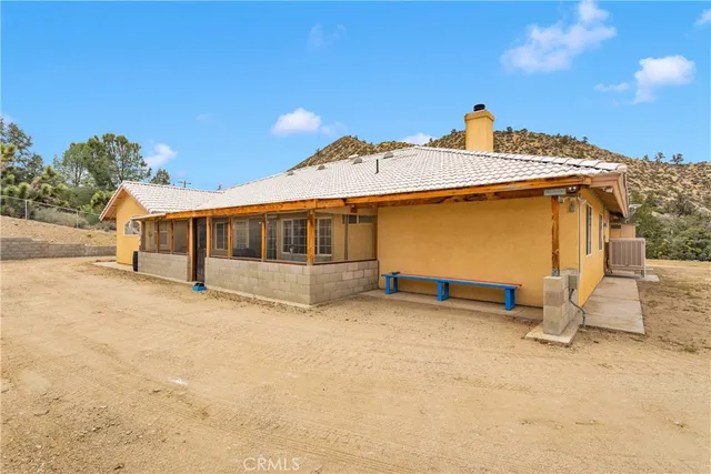 $629,000 | 1679 Desert Front Road, Wrightwood, CA 92397