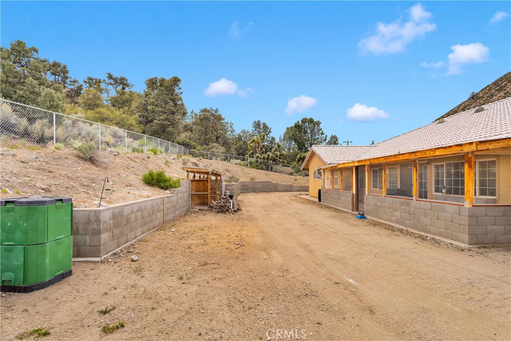 1679 Desert Front Road Wrightwood, CA 92397 - Photo 50 of 61