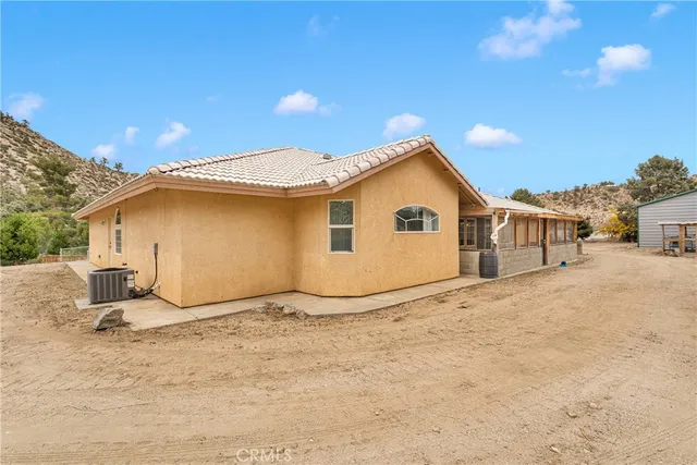 $629,000 | 1679 Desert Front Road, Wrightwood, CA 92397