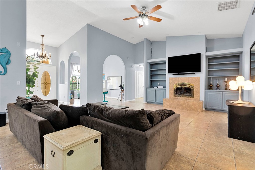 1679 Desert Front Road Wrightwood, CA 92397 - Photo 10 of 61