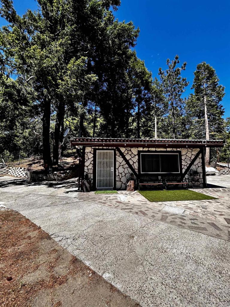 22223 Crestline Road Palomar Mountain, CA 92060 - Photo 18 of 37