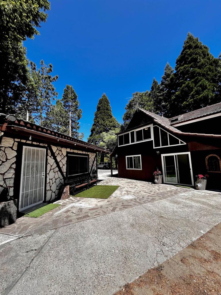 22223 Crestline Road Palomar Mountain, CA 92060 - Photo 33 of 37