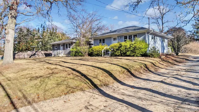 $1,250,000 | 160 Church Lane, Aquebogue, NY 11901