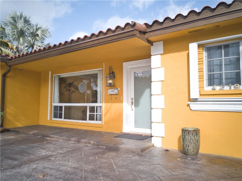 4319 West Park Road Hollywood, FL 33021 - Photo 5 of 25 Photo 5