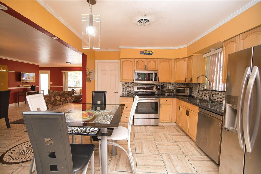 4319 West Park Road Hollywood, FL 33021 - Photo 9 of 25 Photo 9