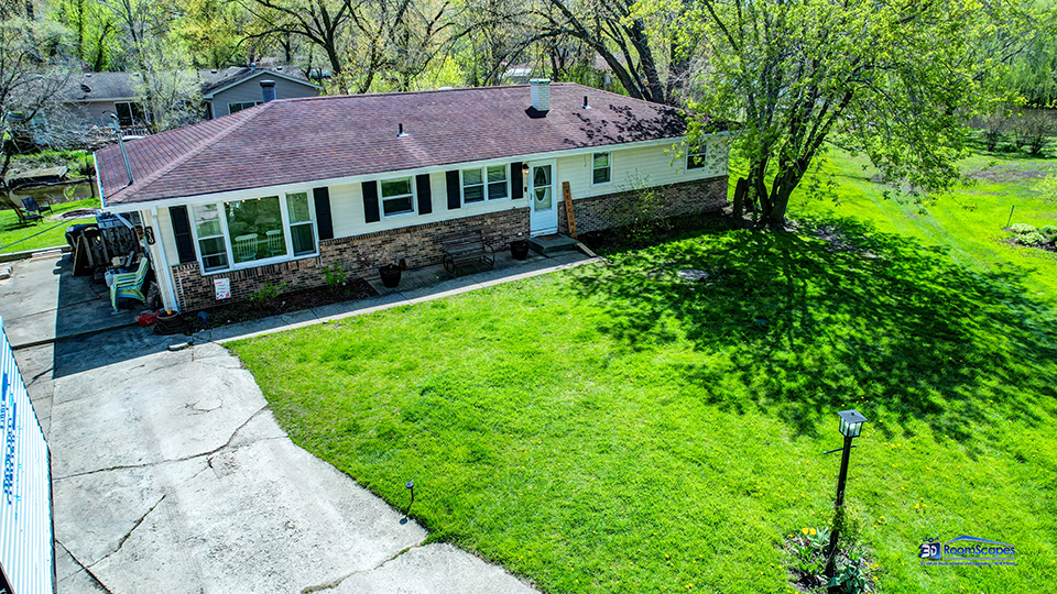 319 Croyden Street Spring Grove, IL 60081 - Photo 28 of 42 a view of house with a yard