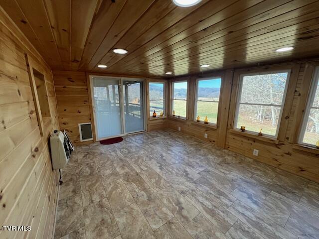 1319 Reece Hill Road Mountain City, TN 37683 - Photo 20 of 52 IMG_2440