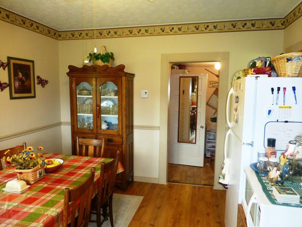 2600 Flat Mountain Road Alderson, WV 24910 - Photo 11 of 37 Gallery Image 11