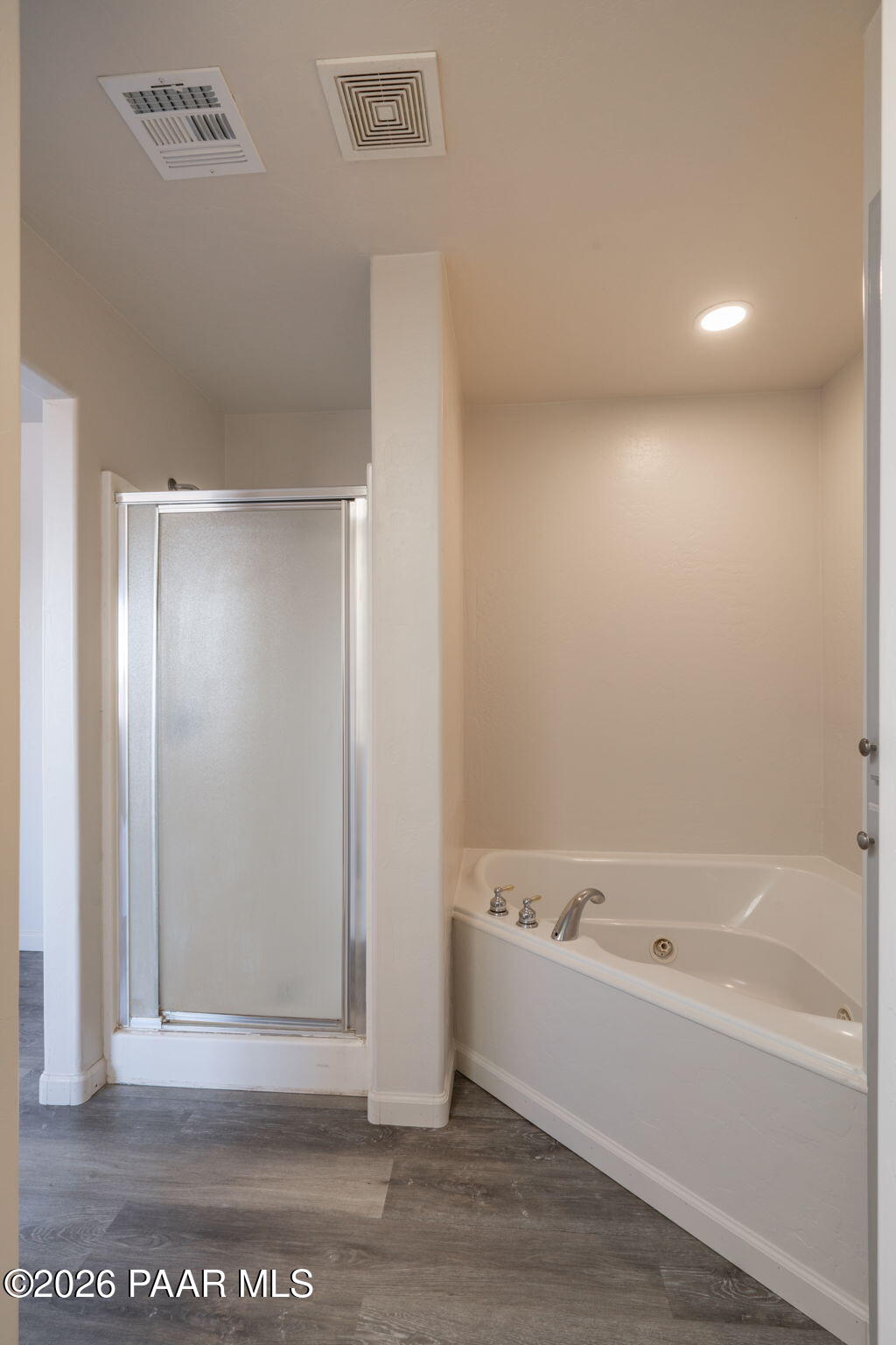 16751 Leprechaun Road Dewey, AZ 86327 - Photo 22 of 46 a view of bathroom