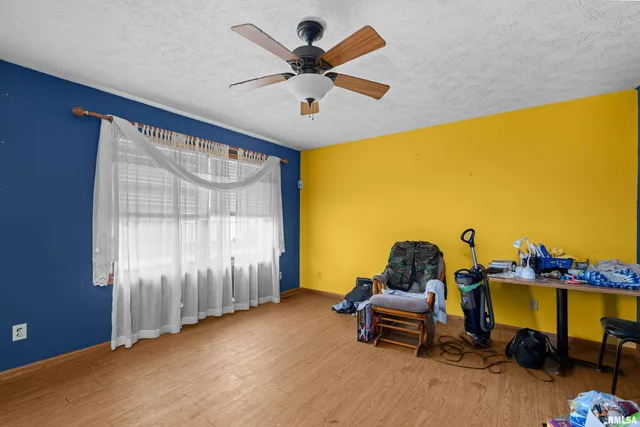 $140,000 | 10 Northeast 1st Avenue, Galva, IL 61434