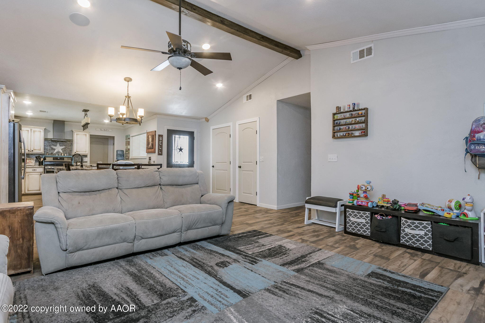 4801 Gary Lane Amarillo, TX 79110 - Photo 4 of 21 a living room with furniture and kitchen view