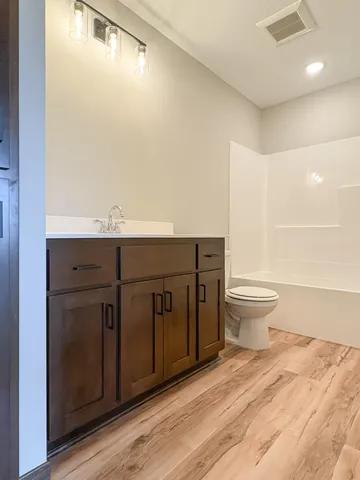 $405,000 | 4629 8th Street Northeast, St. Cloud, MN 56304