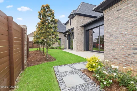 $1,175,000 | 104 Moondance Lane, Lafayette, LA 70508