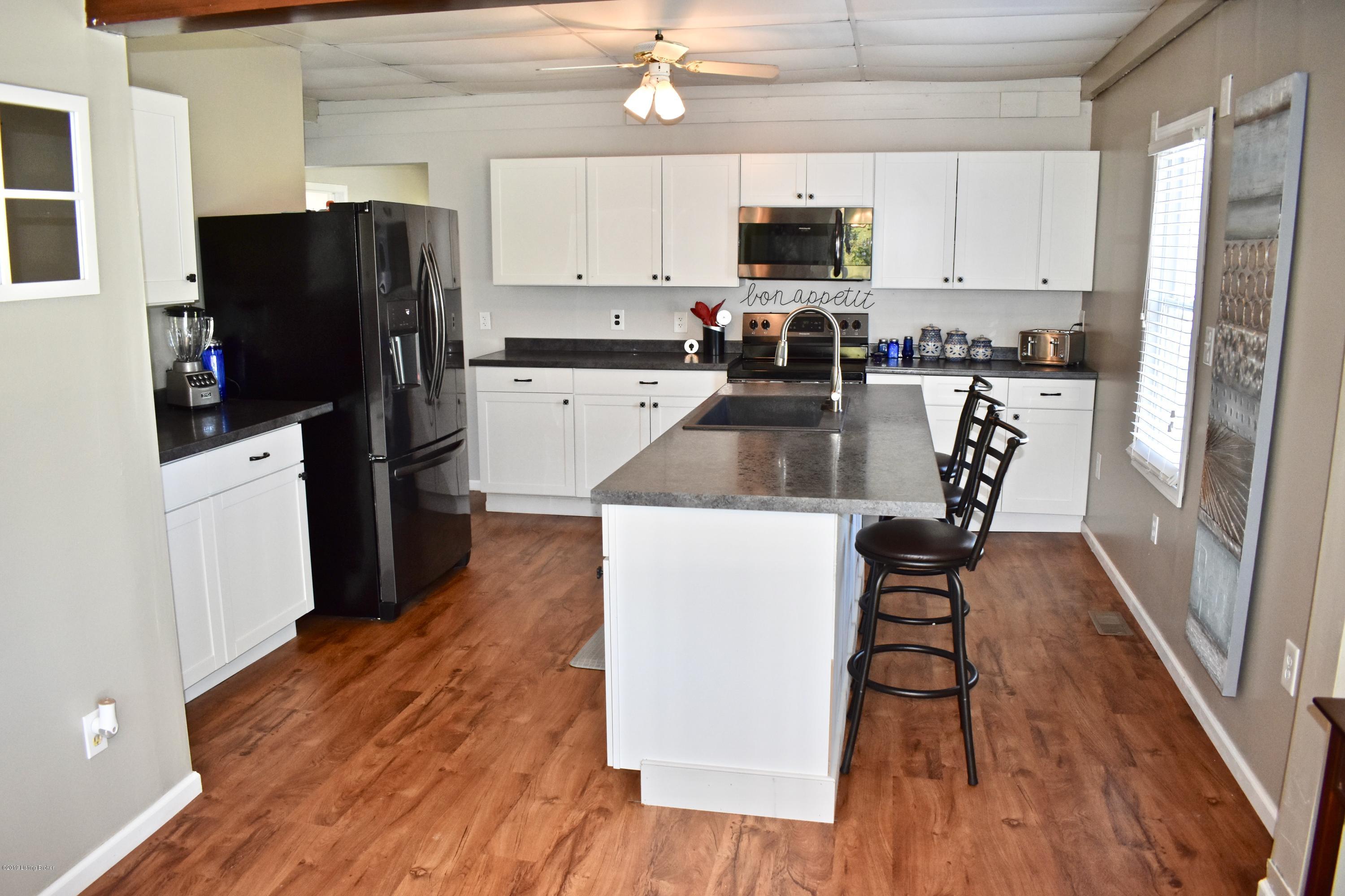 6850 Shepherdsville Road Elizabethtown, KY 42701 - Photo 26 of 44 HOUSE#2-Kitchen