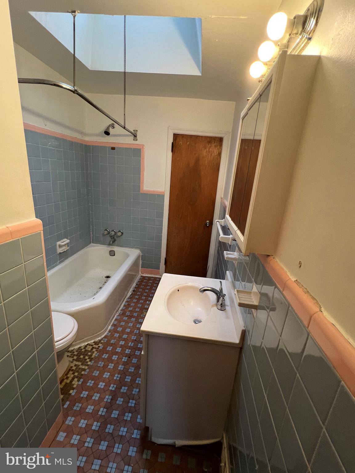 7235 Dungan Road Philadelphia, PA 19111 - Photo 20 of 26