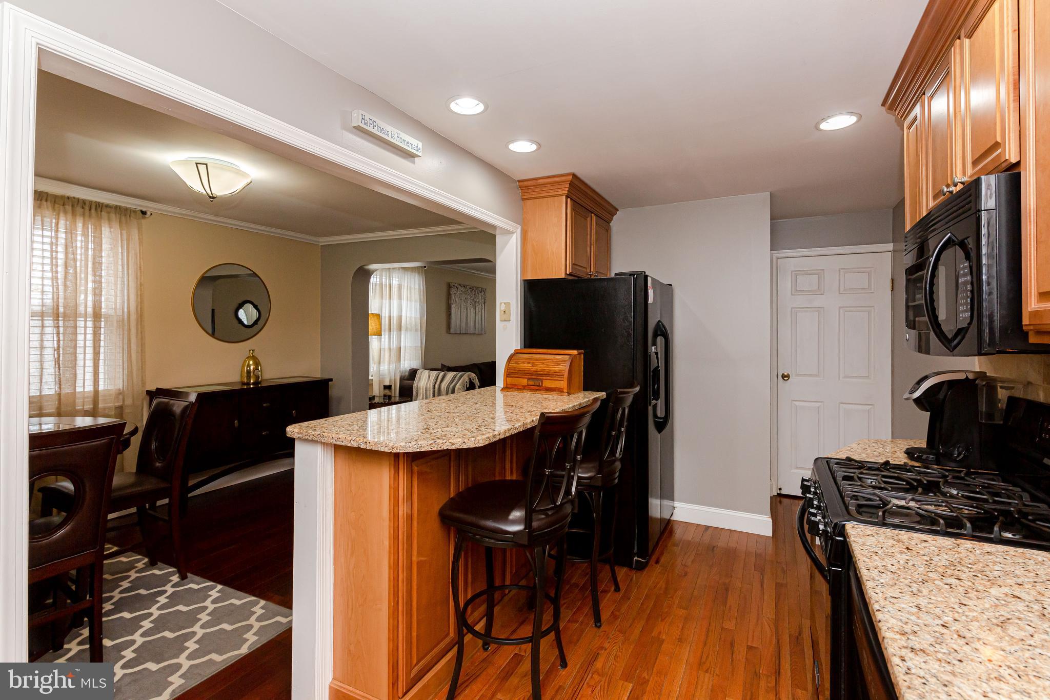 839 Colwell Road Swarthmore, PA 19081 - Photo 8 of 55 Breakfast Bar