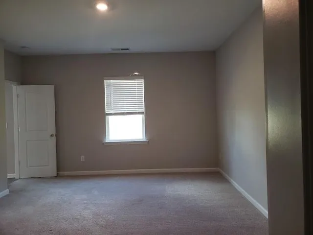 $2,099 | 94 Wynn Way, Pendergrass, GA 30567