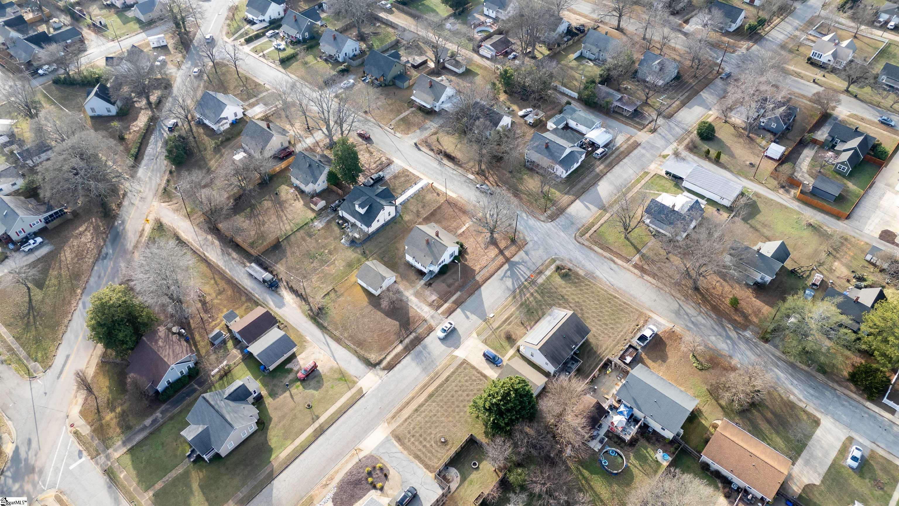 60 Blake Street Greenville, SC 29605 - Photo 14 of 29