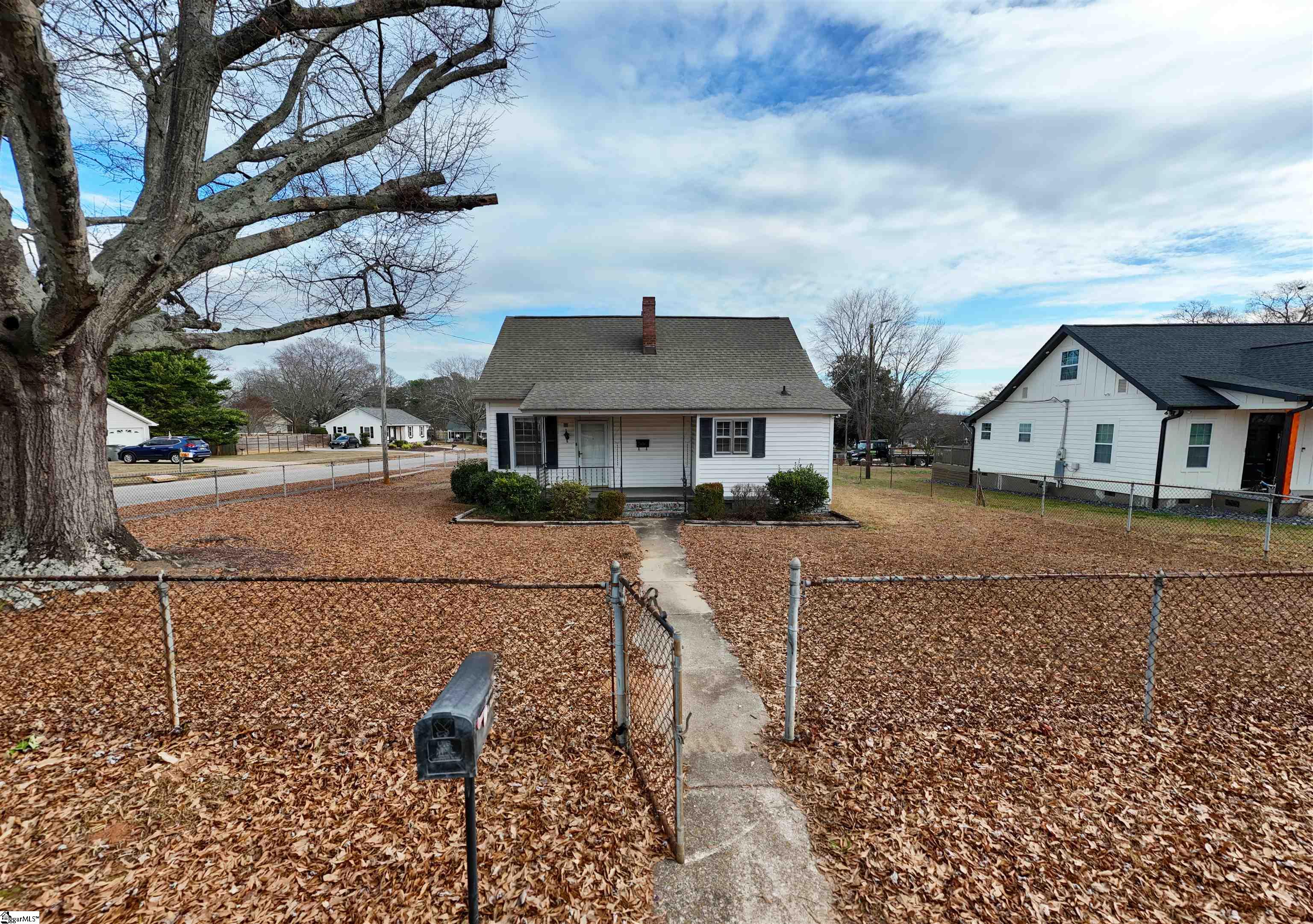 60 Blake Street Greenville, SC 29605 - Photo 7 of 29