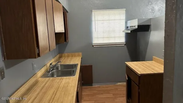 $299,999 | 4136-4138 Lorenzo Court, Jacksonville, FL 32208