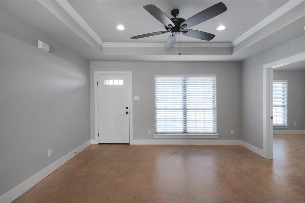101 East Lone Star Road Poolville, TX 76487 - Photo 6 of 38