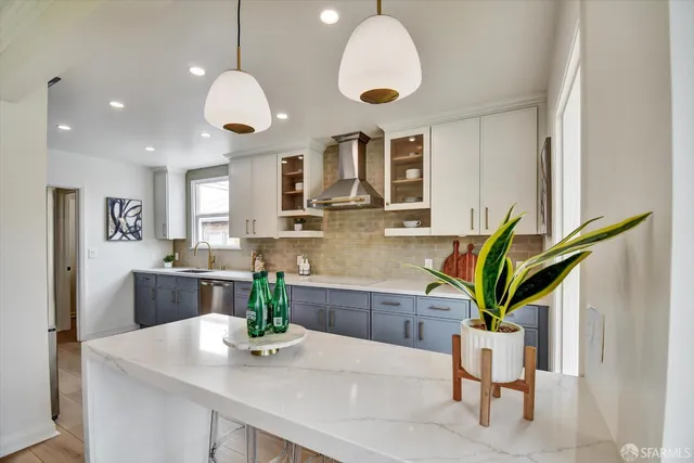 $1,295,000 | 15 Garden Lane, Daly City, CA 94015