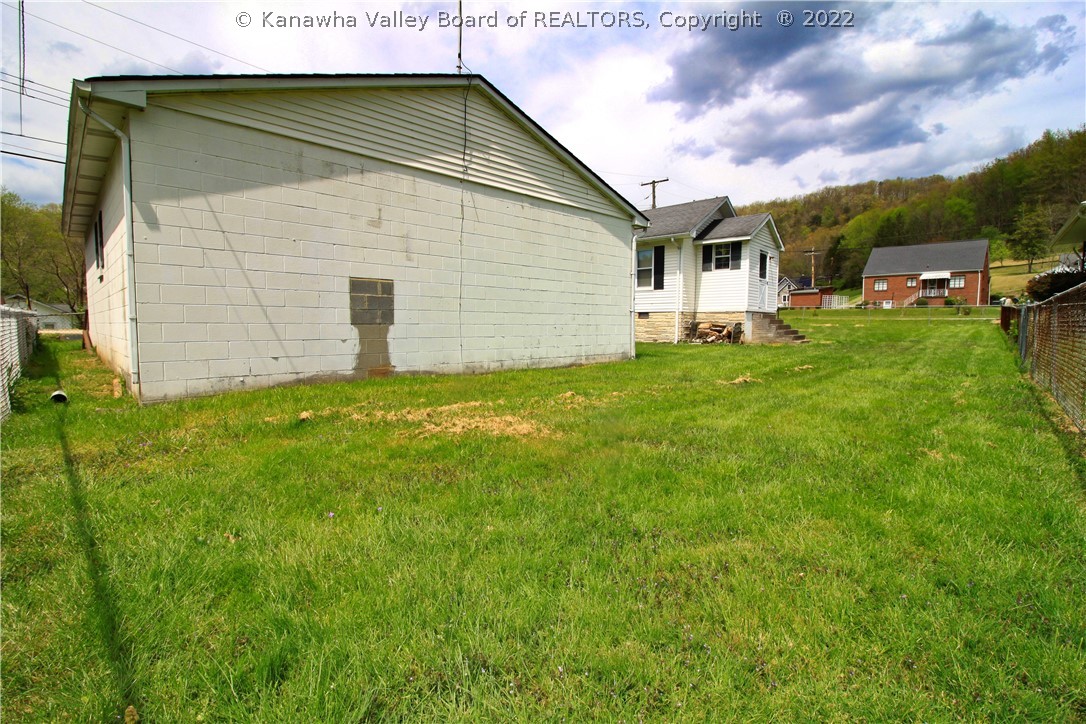 3002 Ruth Street Charleston, WV 25302 - Photo 3 of 21 Gallery Image 3