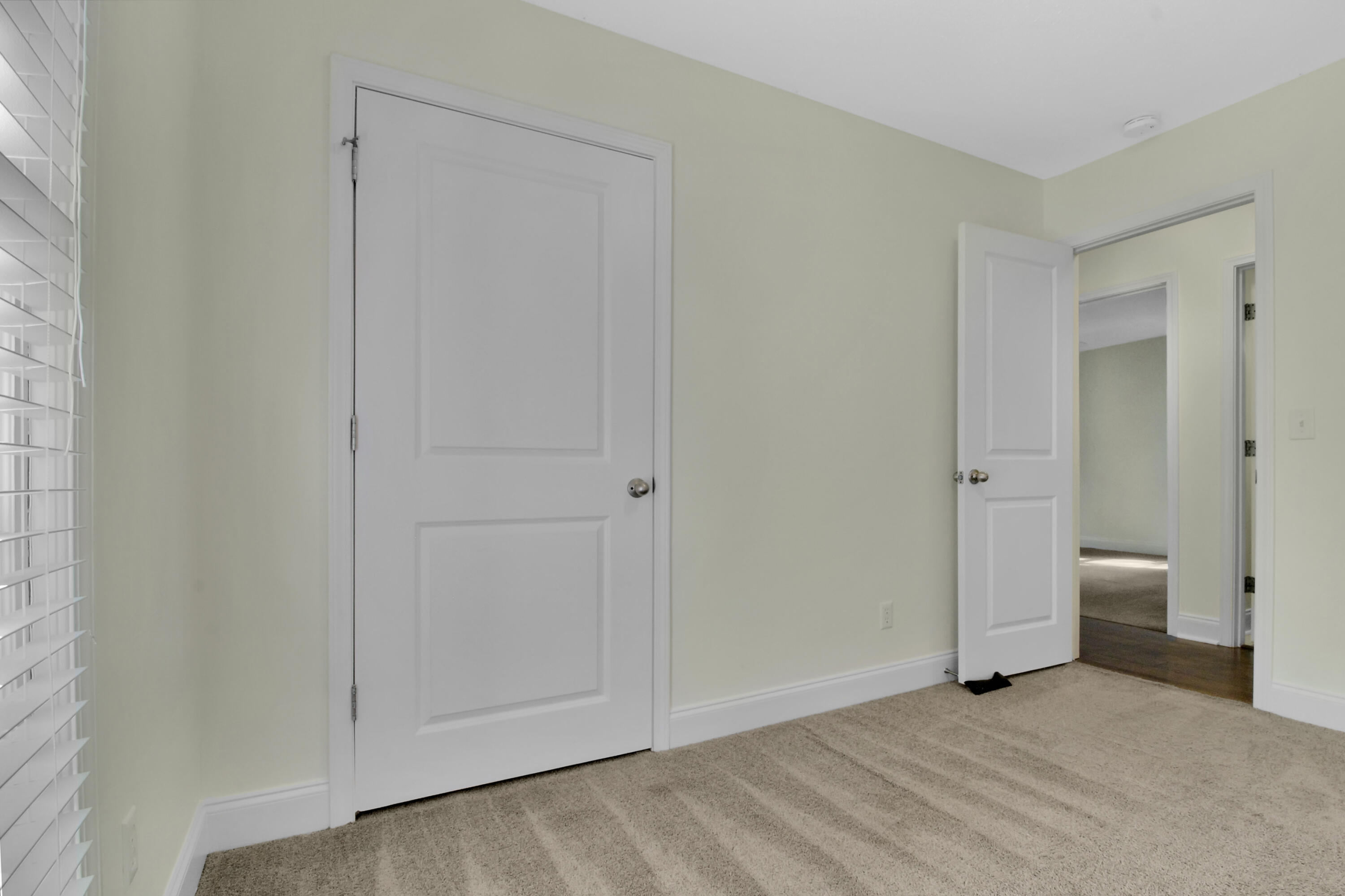 5893 North Rhett Avenue Hanahan, SC 29410 - Photo 15 of 32 2nd bedroom
