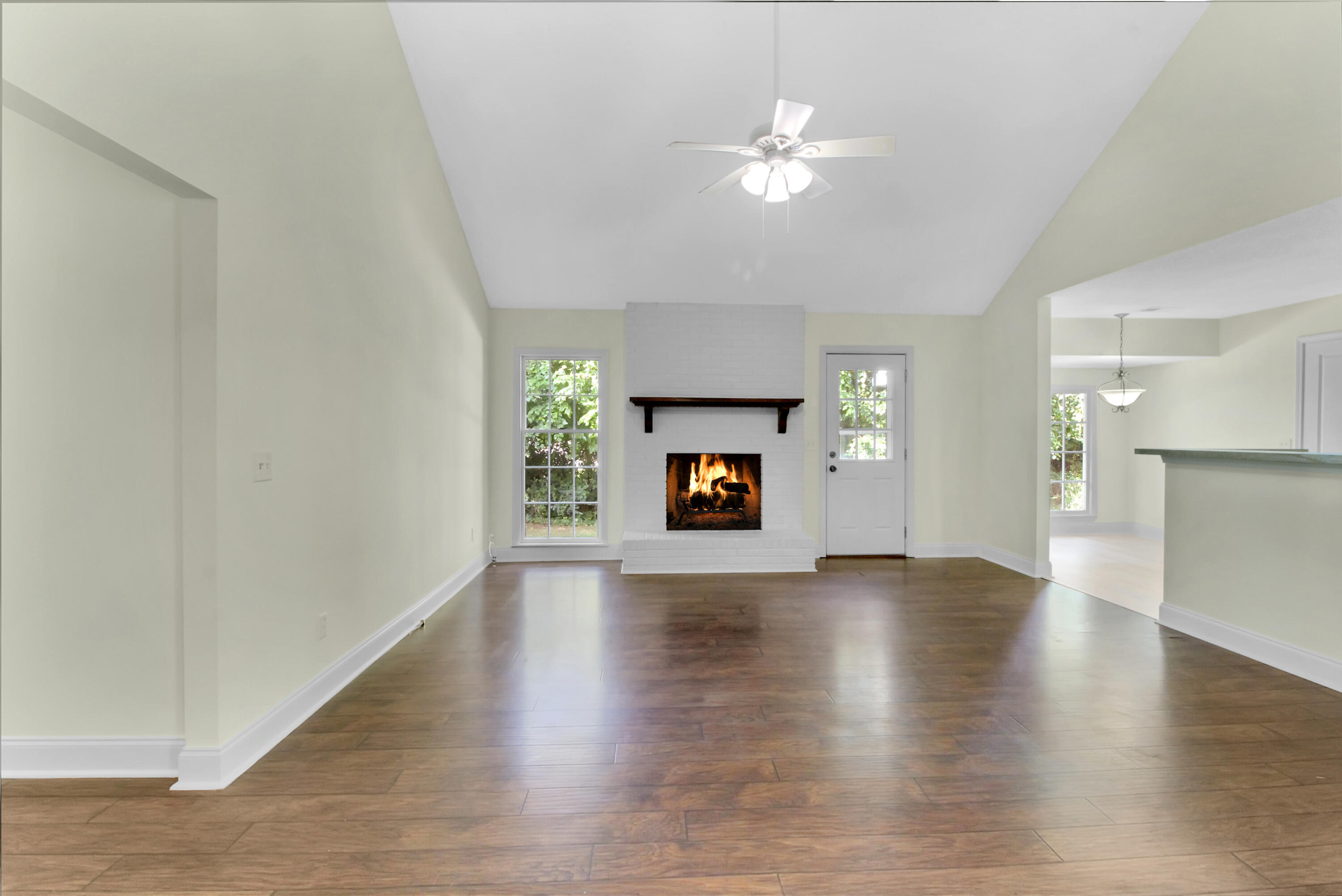 5893 North Rhett Avenue Hanahan, SC 29410 - Photo 5 of 32 living room